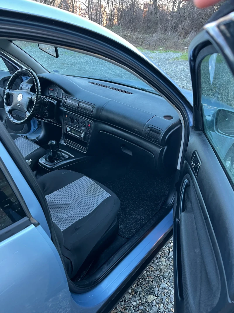 VW Passat, снимка 8 - Автомобили и джипове - 53554512