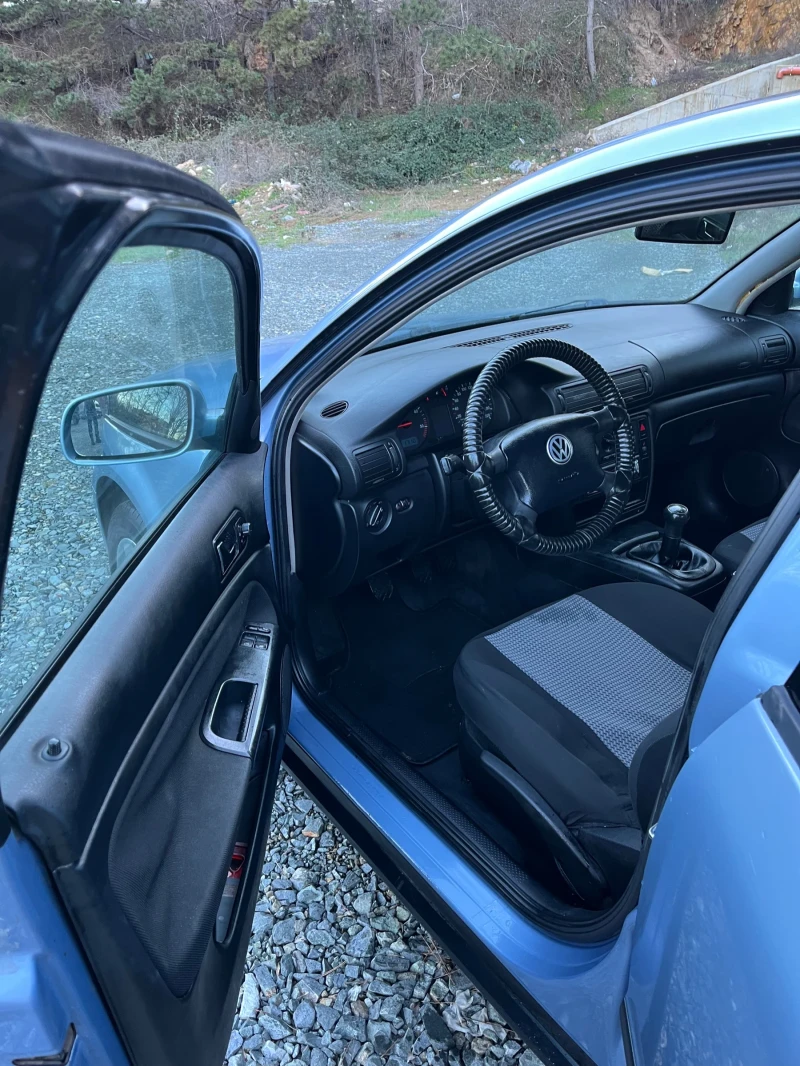 VW Passat, снимка 10 - Автомобили и джипове - 53554512