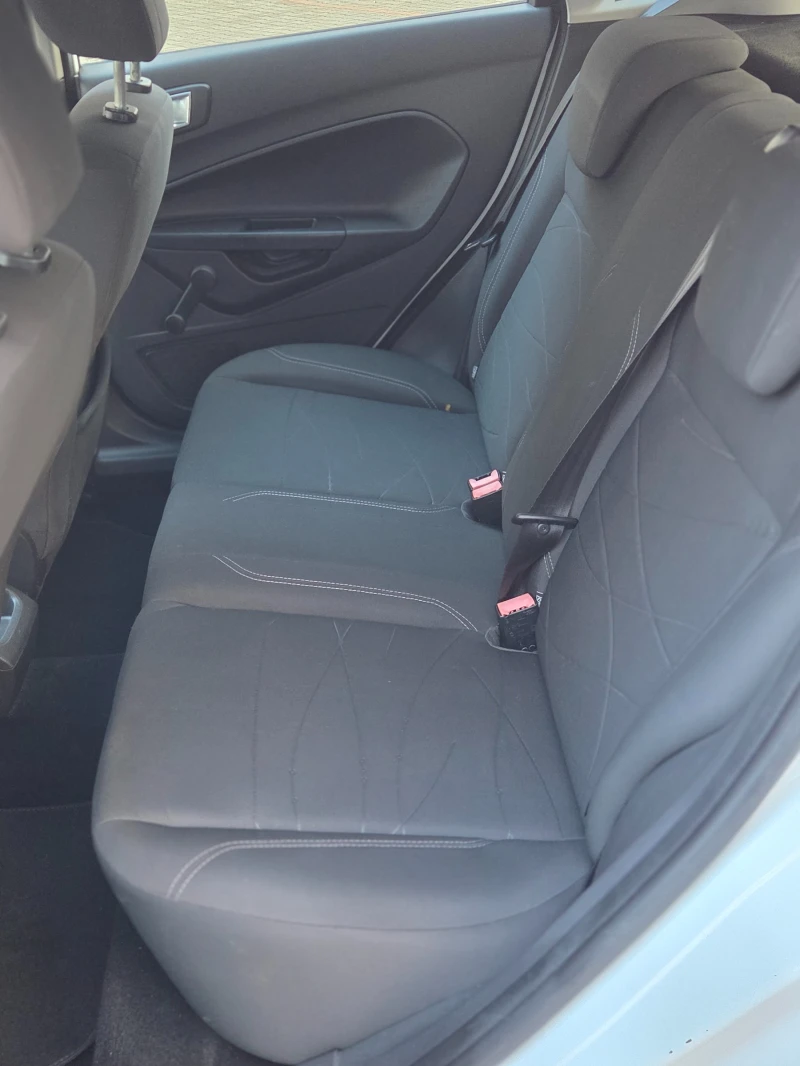 Ford Fiesta 1.4i Фабрична газ* EURO 6, снимка 8 - Автомобили и джипове - 53564419