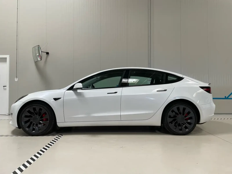 Tesla Model 3 Performance USS датчици - 35000 EUR - 47117306 1