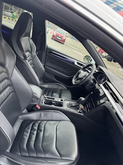 VW Arteon R LINE, снимка 5 - Автомобили и джипове - 53090293