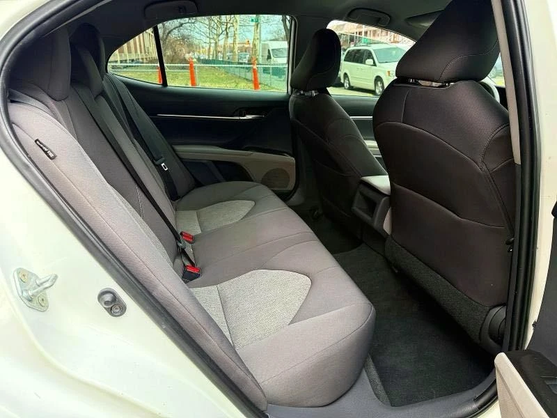 Toyota Camry, снимка 6 - Автомобили и джипове - 54581471