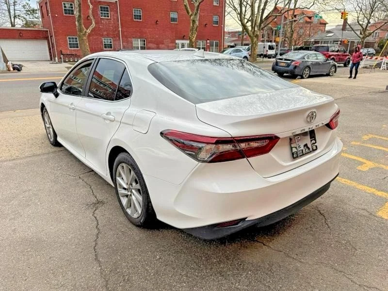 Toyota Camry, снимка 3 - Автомобили и джипове - 54581471