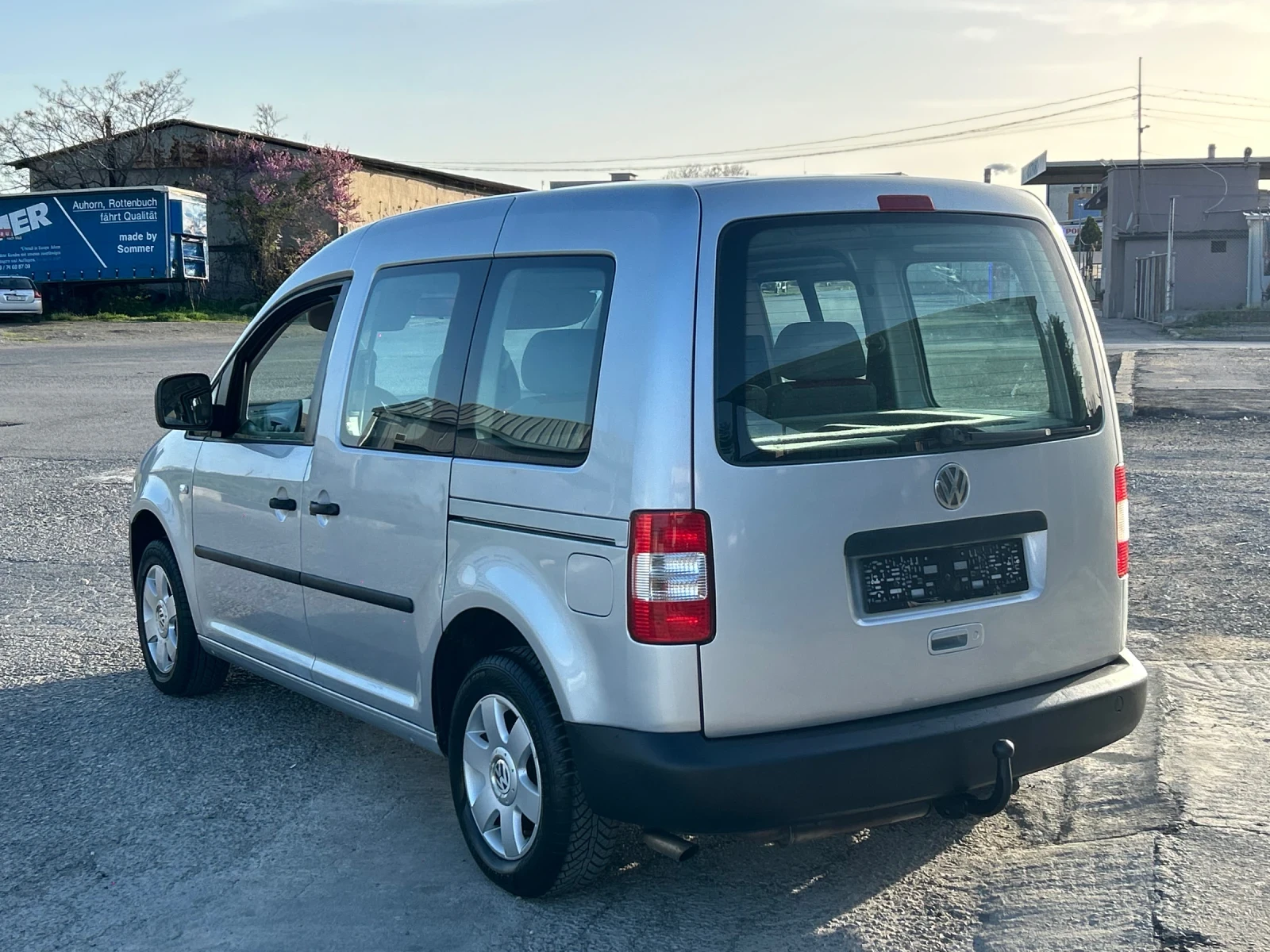 VW Caddy 1.6 Бензин-Метан Пътнически  - изображение 6