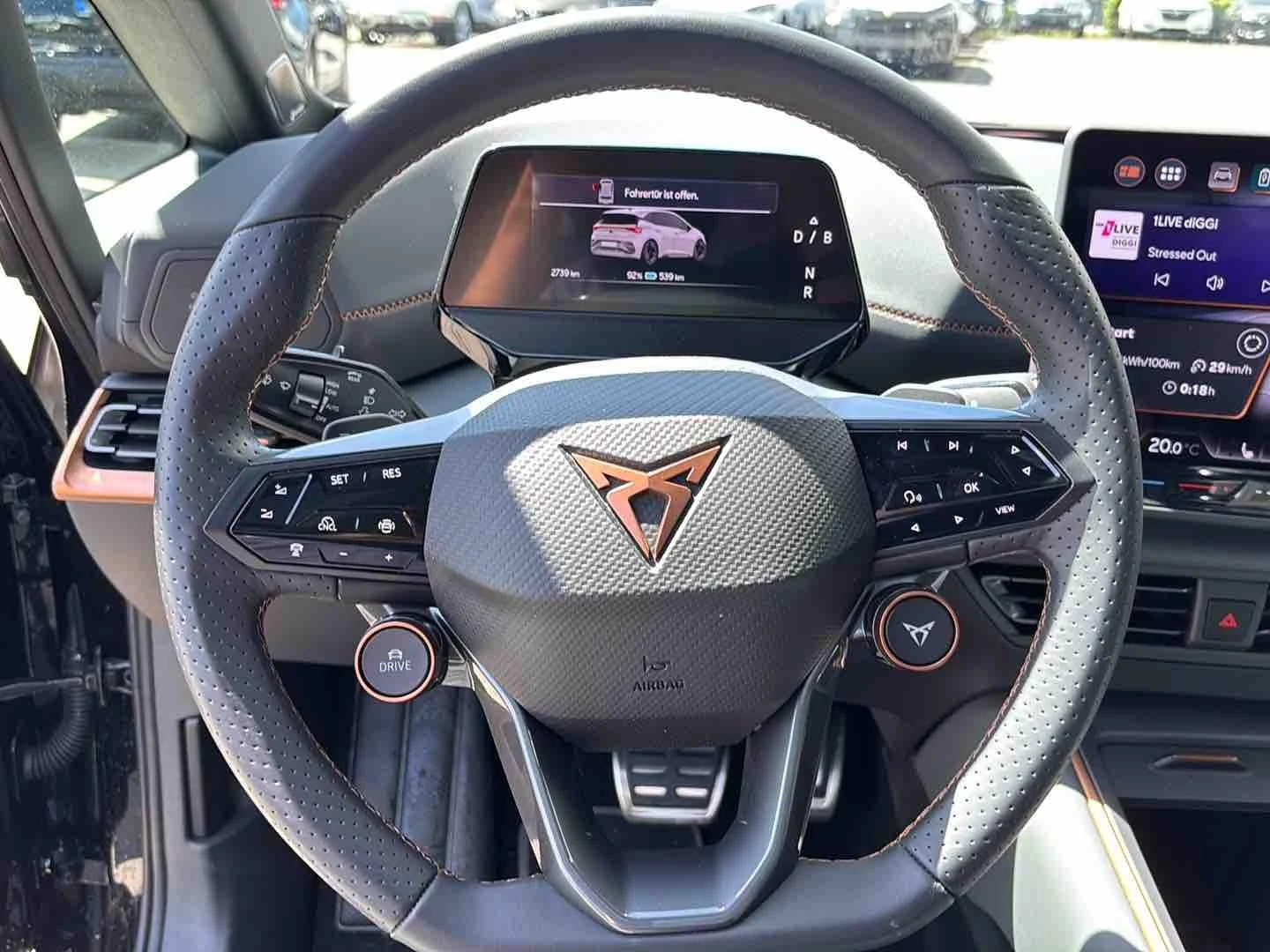 Cupra Born VZ/326HP/PANO/HEAD-UP/AMBI/360/CARPLAY/179f | Mobile.bg   12