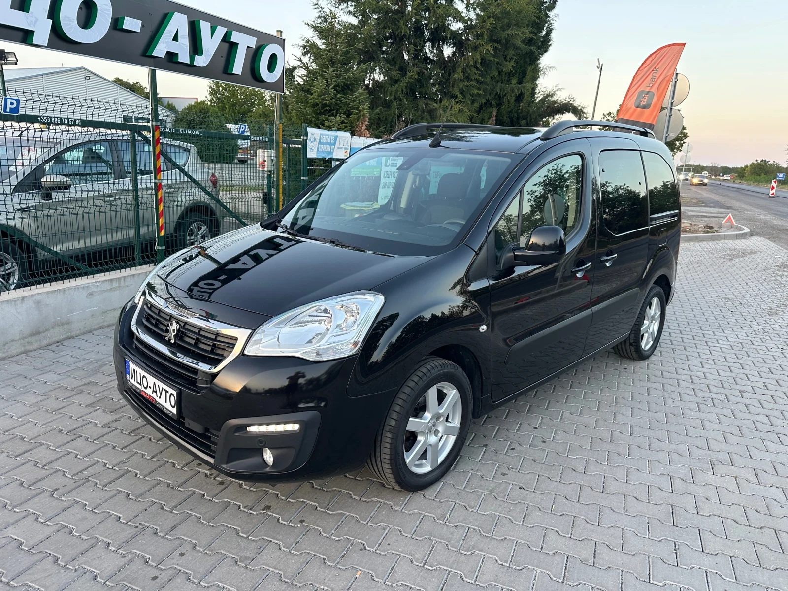 Peugeot Partner 1.6HDI 120к.с 6 скорости лед  - изображение 7