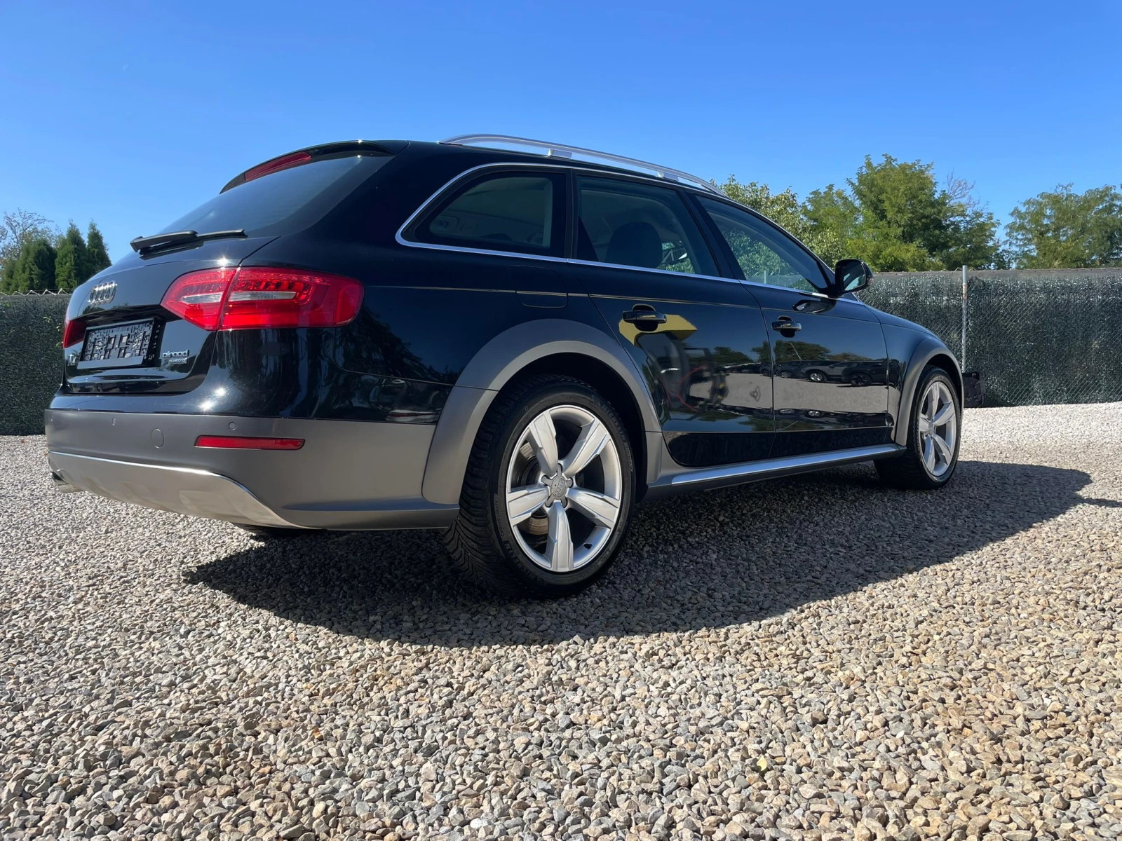 Audi A4 Allroad /BANG & OLUFSEN - изображение 2