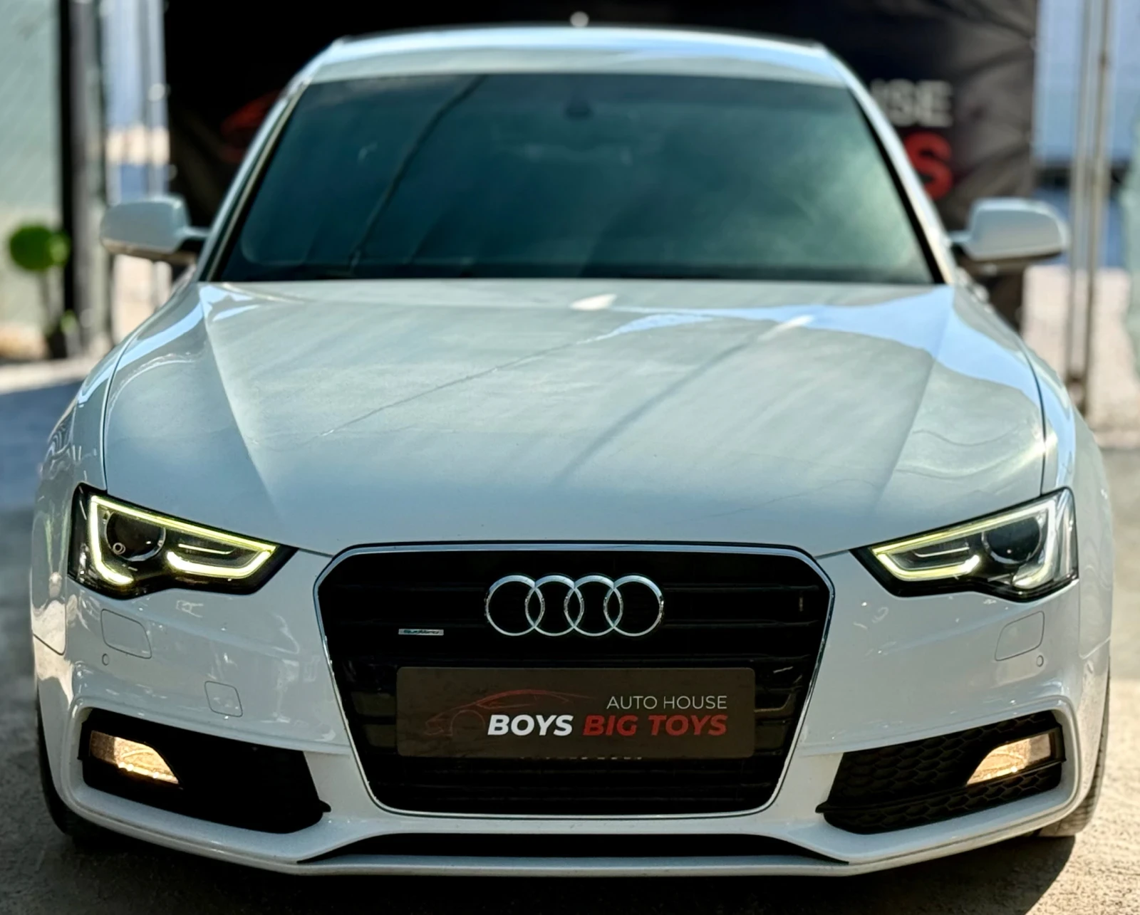 Audi A5 S-line* 3.0TDI* Rotor* БялаПерла* Sportback* Автом - изображение 5