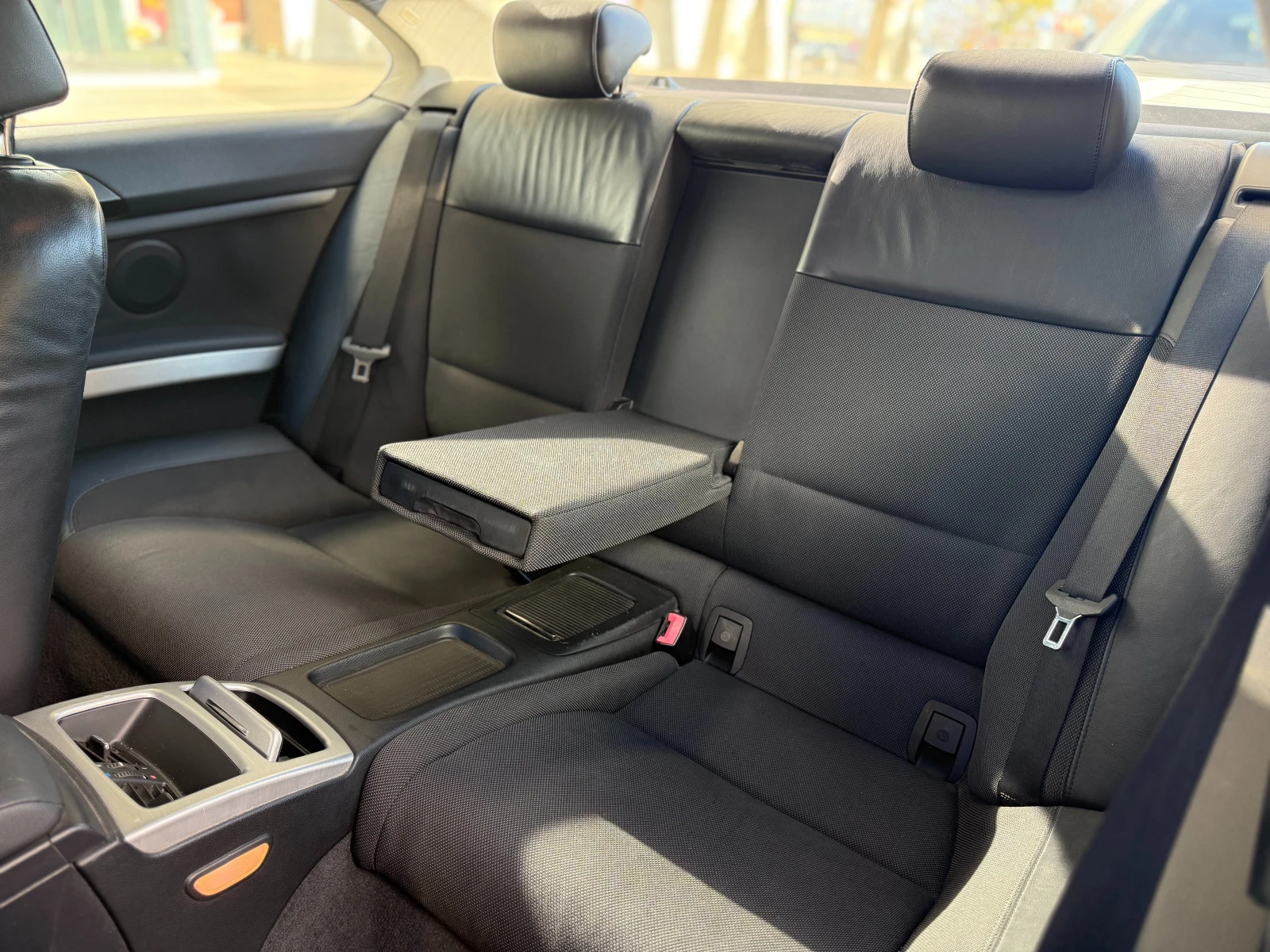 BMW 320 6 МЕСЕЦА ГАРАНЦИЯ/2.0D 177к.с. Автоматик/Coupe - изображение 9