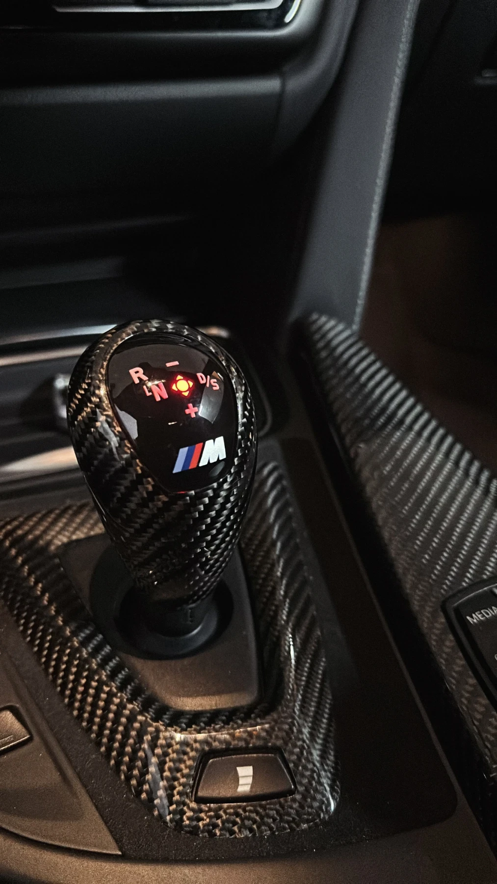 BMW M4  - изображение 5