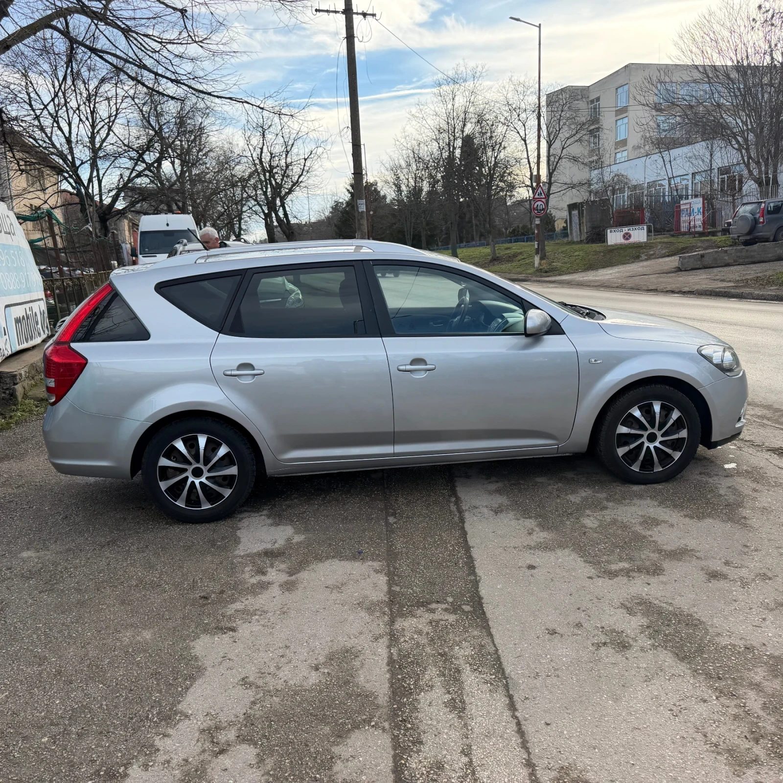 Kia Ceed 1.4 - изображение 4