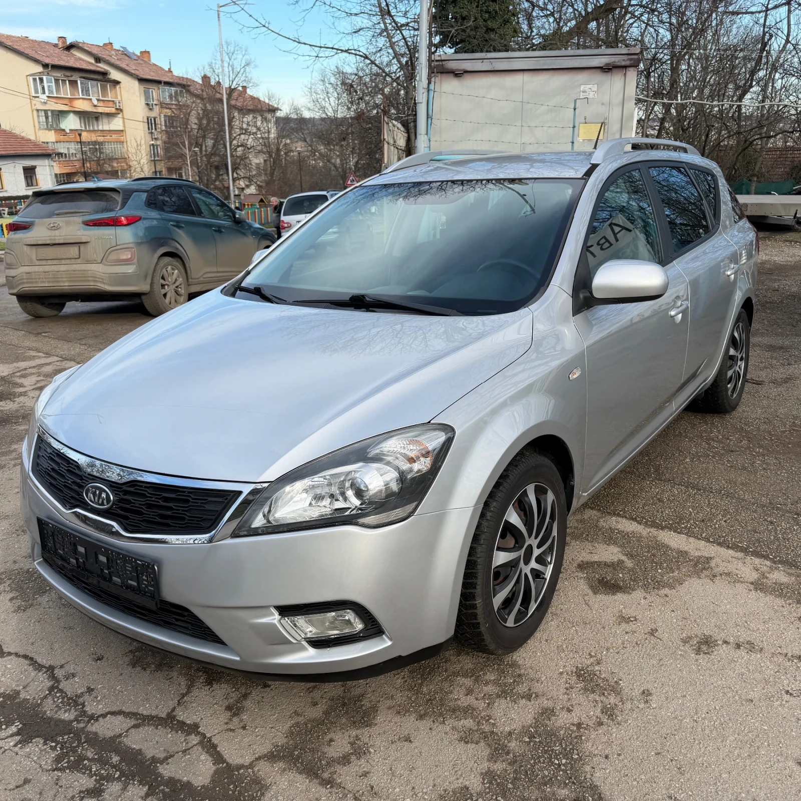 Kia Ceed 1.4 | Mobile.bg � ����������� 1