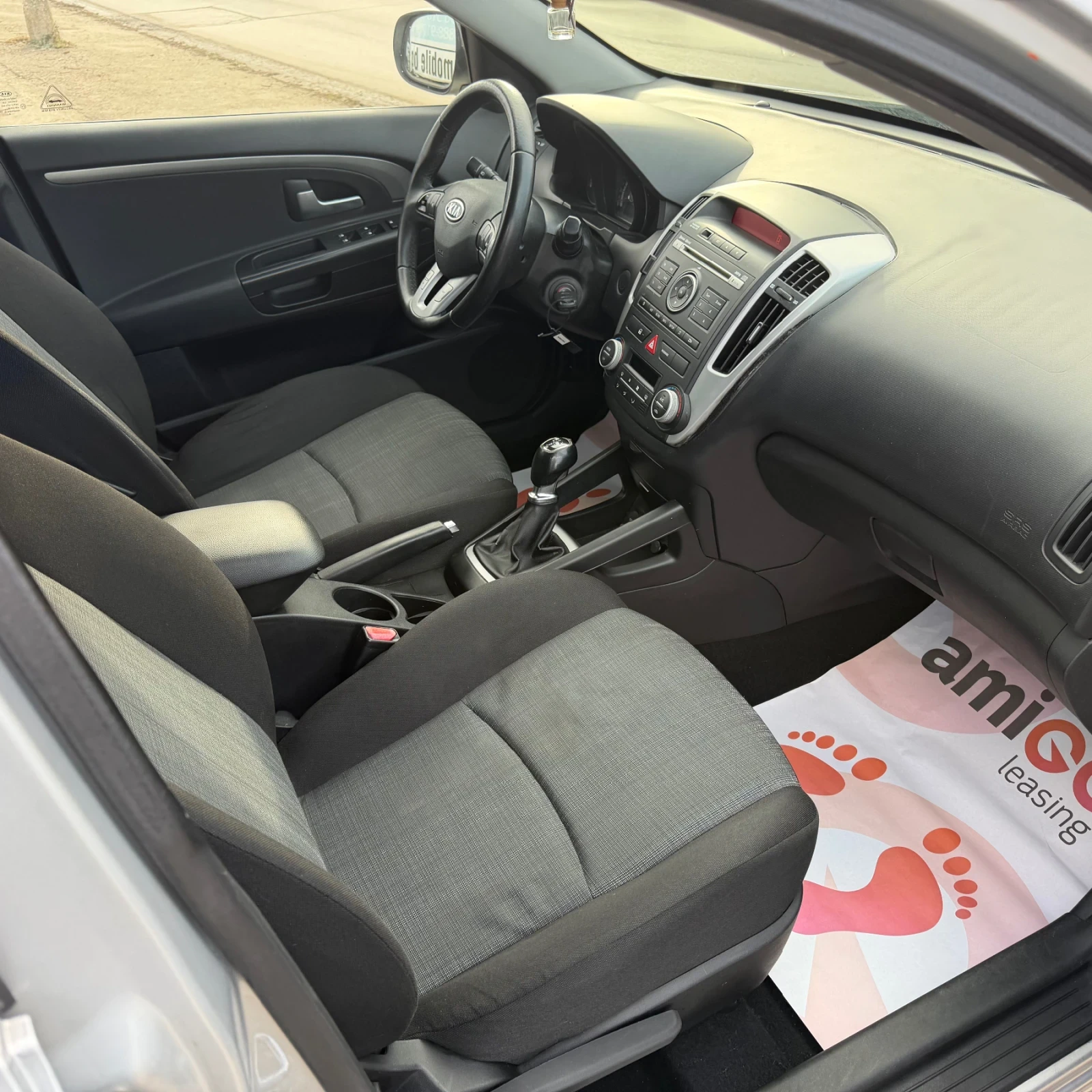 Kia Ceed 1.4 - изображение 5