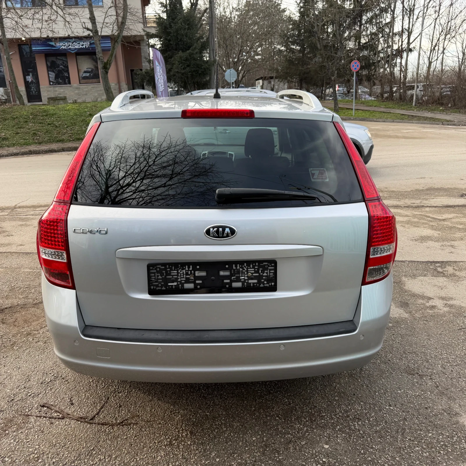 Kia Ceed 1.4 - изображение 8