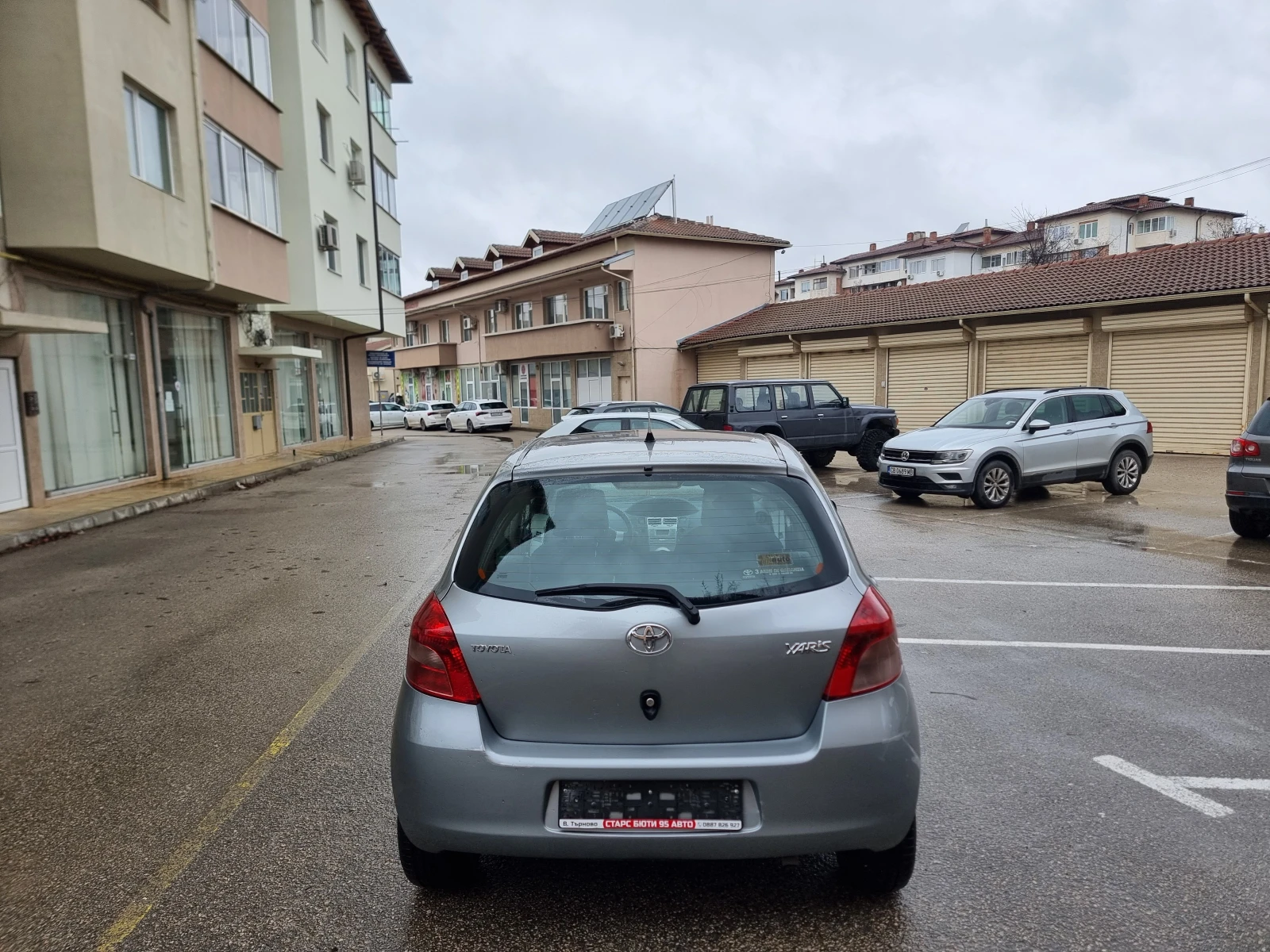 Toyota Yaris 1.3 vvt-i  - изображение 7