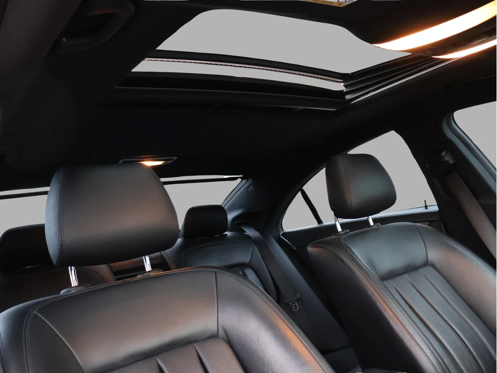 Mercedes-Benz CLS 400 4MATIC* Black on Black* Подгрев* Масажи* Пера*  - изображение 10