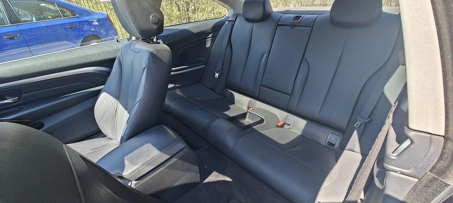 BMW 320 D , снимка 11 - Автомобили и джипове - 54153622