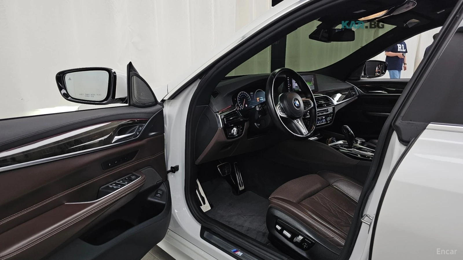 BMW 640 I / XDRIVE / M PKG / DISTRONIC / HARMAN / ОБДУХ.  , снимка 10 - Автомобили и джипове - 54670273
