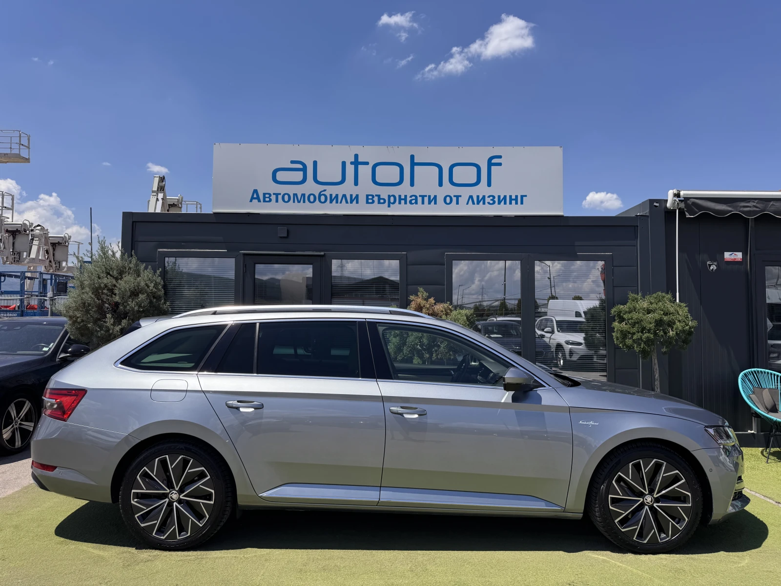 Skoda Superb L&K/2.0TDI/190K.C./7AT/4X4, снимка 5 - Автомобили и джипове - 54836125