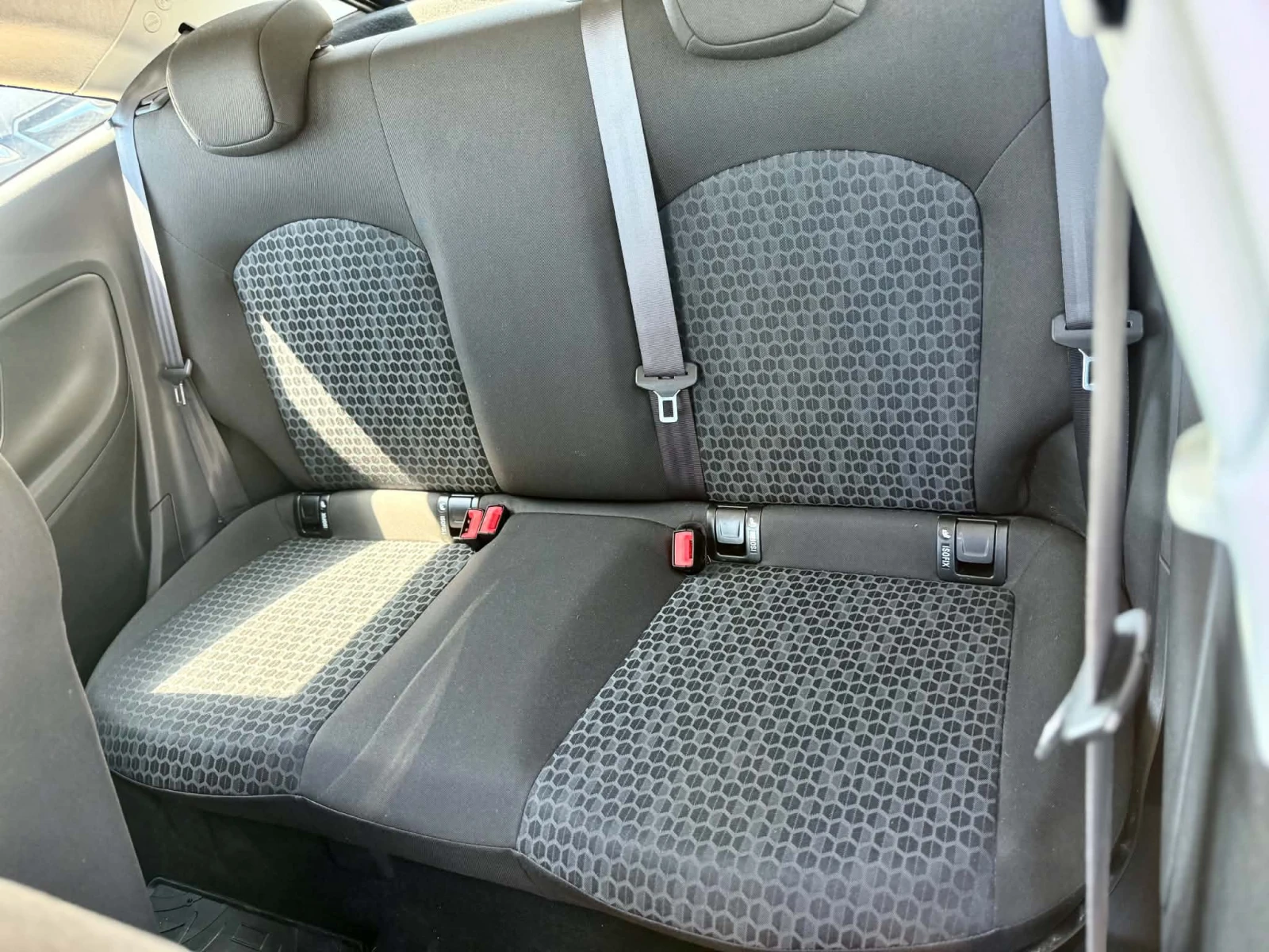 Opel Corsa 1.2i 70k.c EURO6, снимка 13 - Автомобили и джипове - 55612131