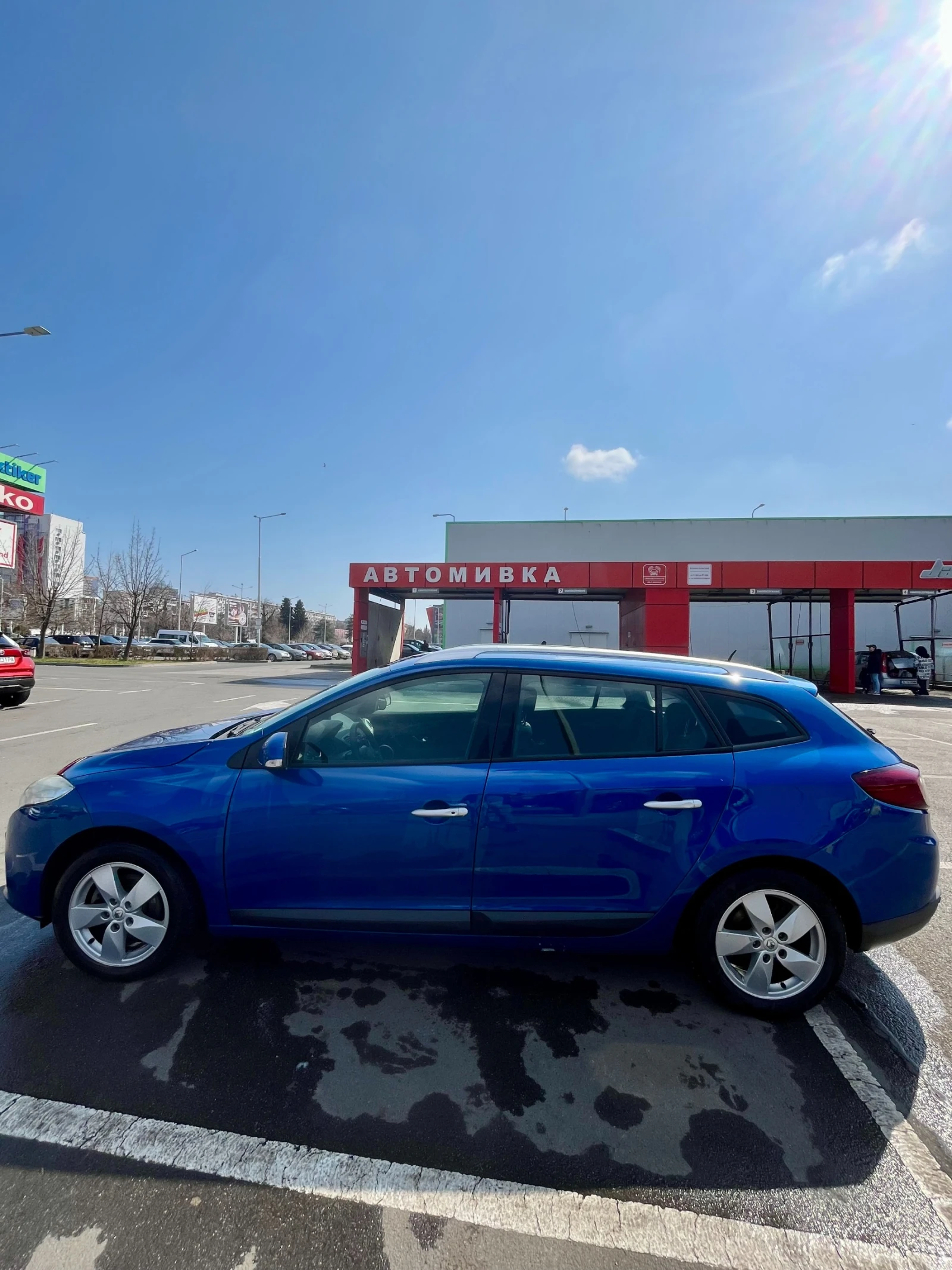 Renault Megane 1.5dci, снимка 5 - Автомобили и джипове - 55901101
