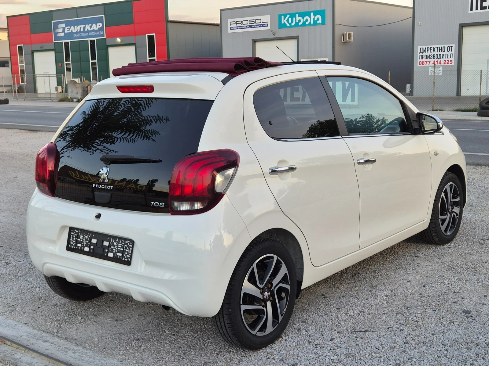 Peugeot 108 1.2I BENZIN EURO6, снимка 5 - Автомобили и джипове - 56113367