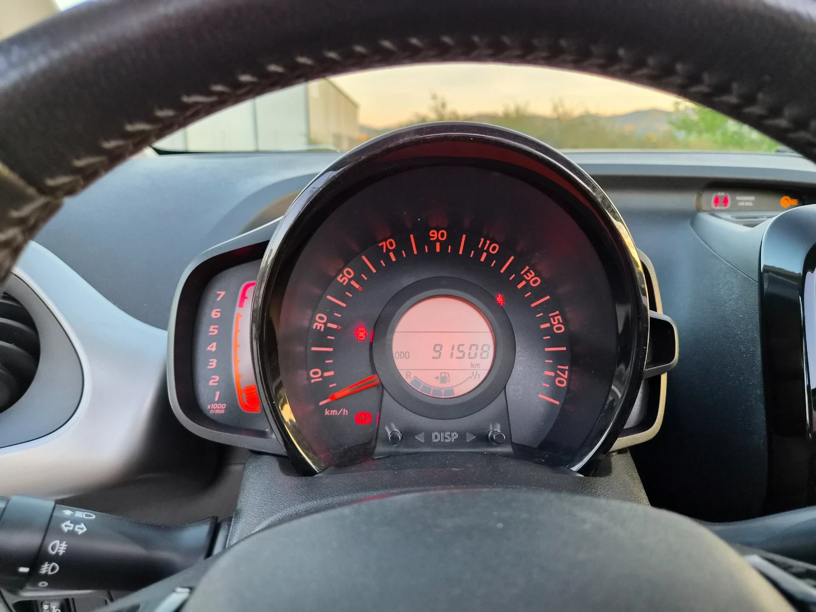 Peugeot 108 1.2I BENZIN EURO6, снимка 14 - Автомобили и джипове - 56113367