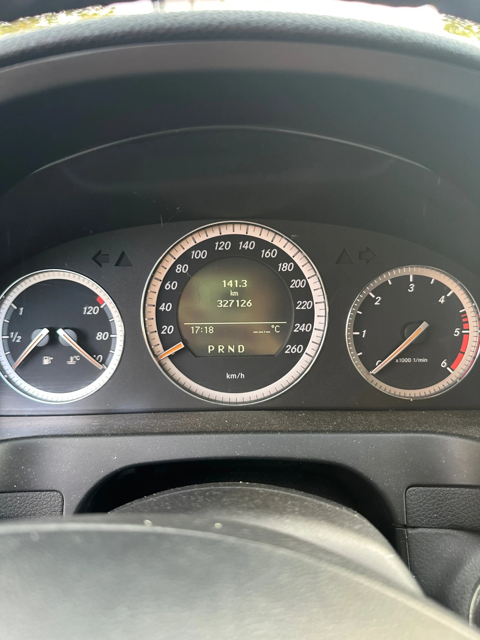 Mercedes-Benz C 220, снимка 8 - Автомобили и джипове - 56571927