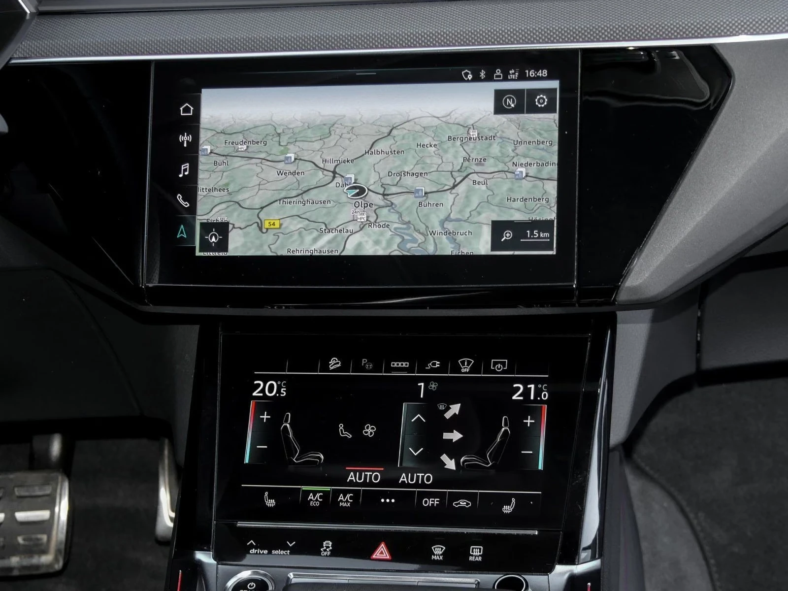 Audi Q8 E-TRON/SP. B./55/408HP/S-LINE/360/PANO/HUD/374h | Mobile.bg � ����������� 9