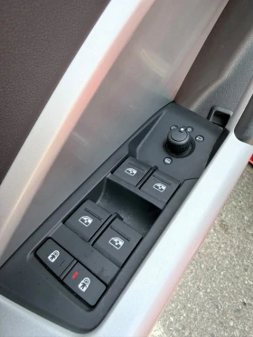 Audi Q3 Komfort * Keyless * CARFAX * АВТО КРЕДИТ *  | Auto.bg — изображение 16
