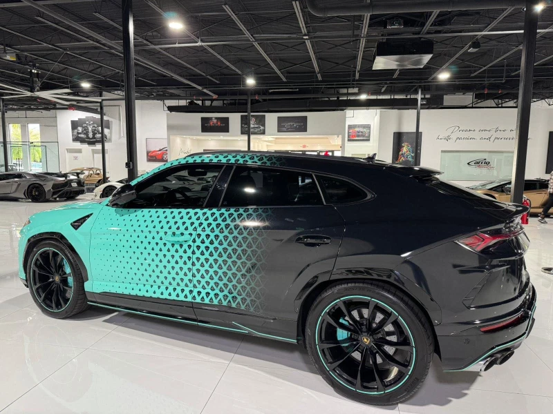 Lamborghini Urus CARFAX АВТО КРЕДИТ , снимка 6 - Автомобили и джипове - 49516150