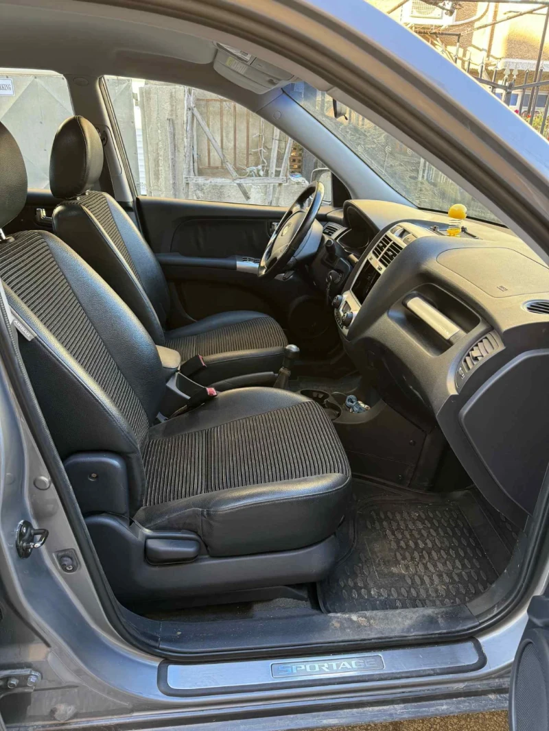 Kia Sportage 4?4, снимка 7 - Автомобили и джипове - 52542992