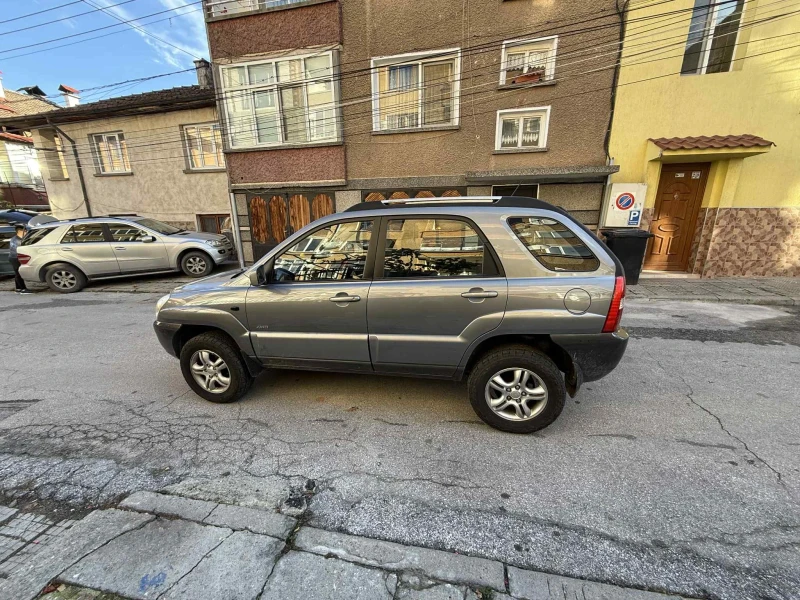Kia Sportage 4?4, снимка 2 - Автомобили и джипове - 52542992
