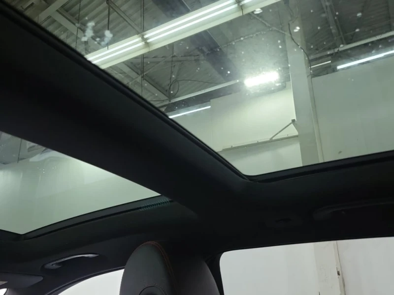 Mercedes-Benz GLC * AMG 43 * CARFAX * ЦЕНА ДО БГ, снимка 14 - Автомобили и джипове - 52882036