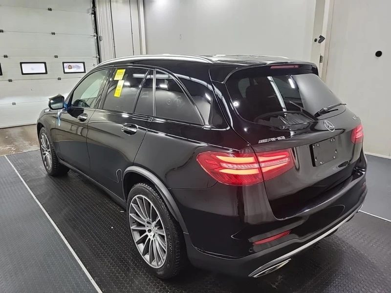 Mercedes-Benz GLC * AMG 43 * CARFAX * ЦЕНА ДО БГ, снимка 4 - Автомобили и джипове - 52882036