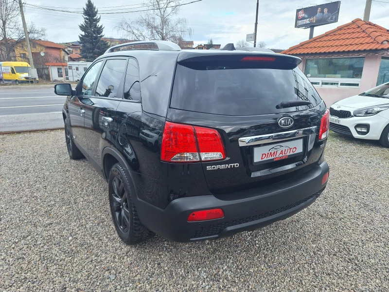 Kia Sorento 2.2crdi 197ks 4x4 Koja Navi Panorama Full!, снимка 5 - Автомобили и джипове - 53393788