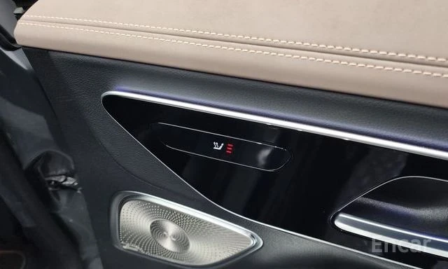 Mercedes-Benz EQE 350+ | ОБДУХВАНЕ | BURMESTER | 360 КАМЕРА | , снимка 16 - Автомобили и джипове - 54041191