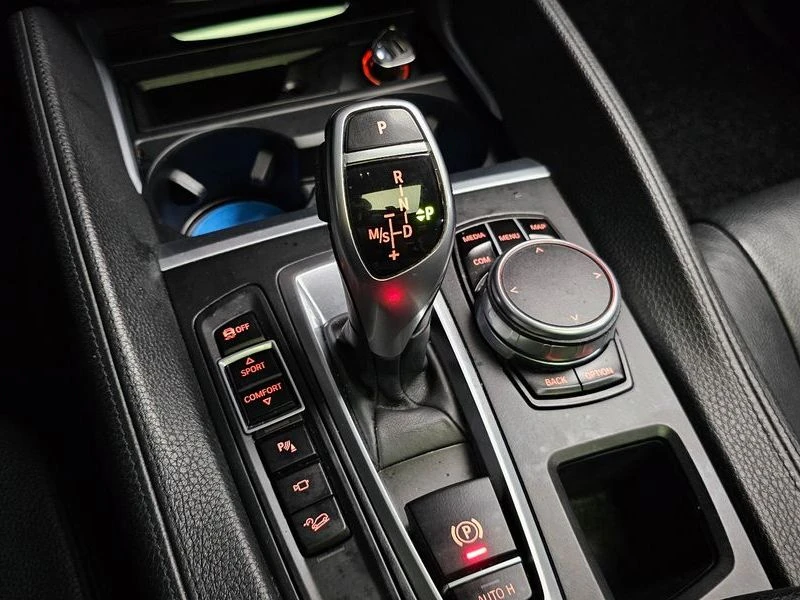 BMW X6 xDrive 30d| 258к.с.| ВКЛ.ТЕХНОТЕСТ, снимка 9 - Автомобили и джипове - 55222039