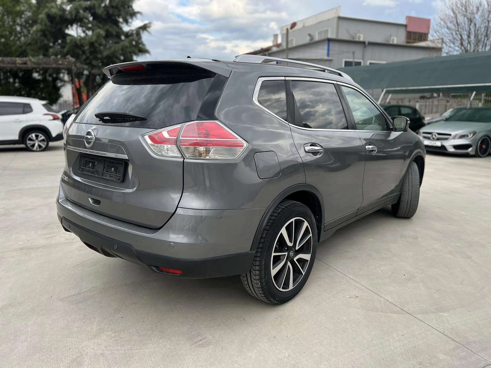 Nissan X-trail 1.6 DCI 4WD navi kamera360 - изображение 5