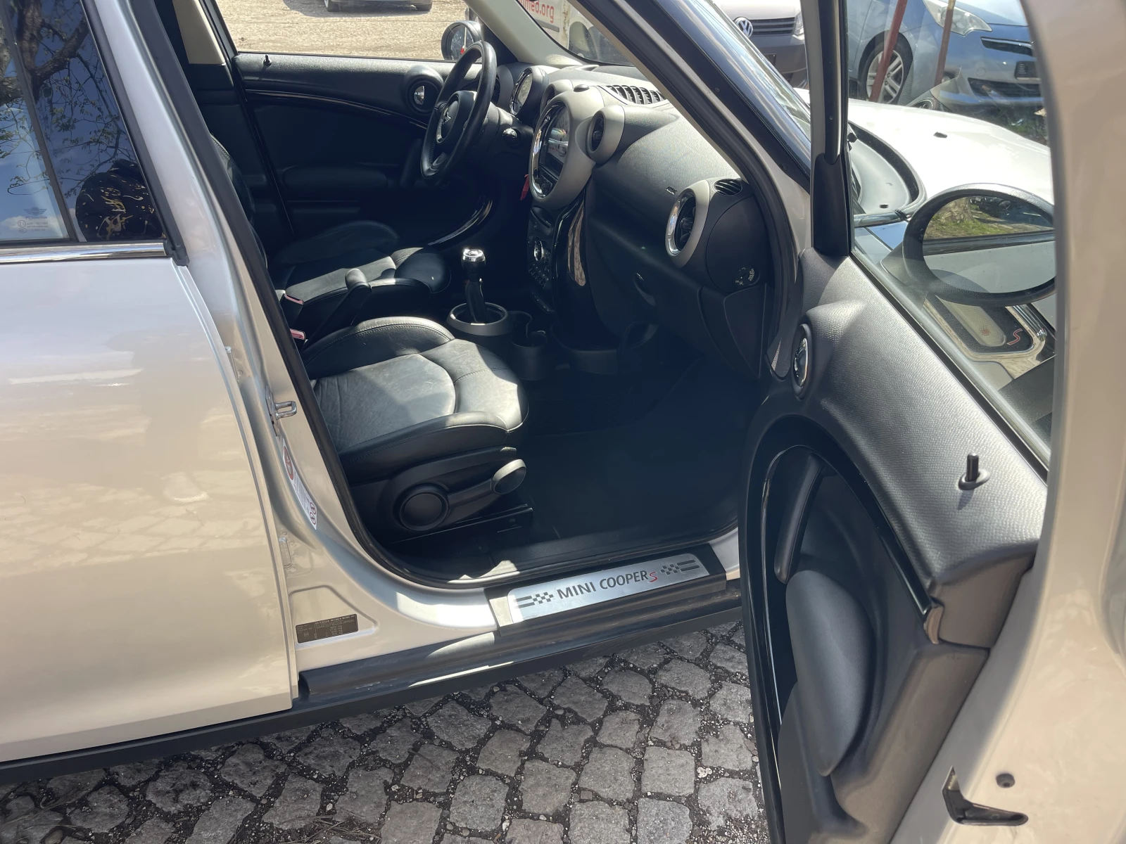 Mini Countryman 2.0D/143к.с./6ск./4x4 | Mobile.bg — изображение 13
