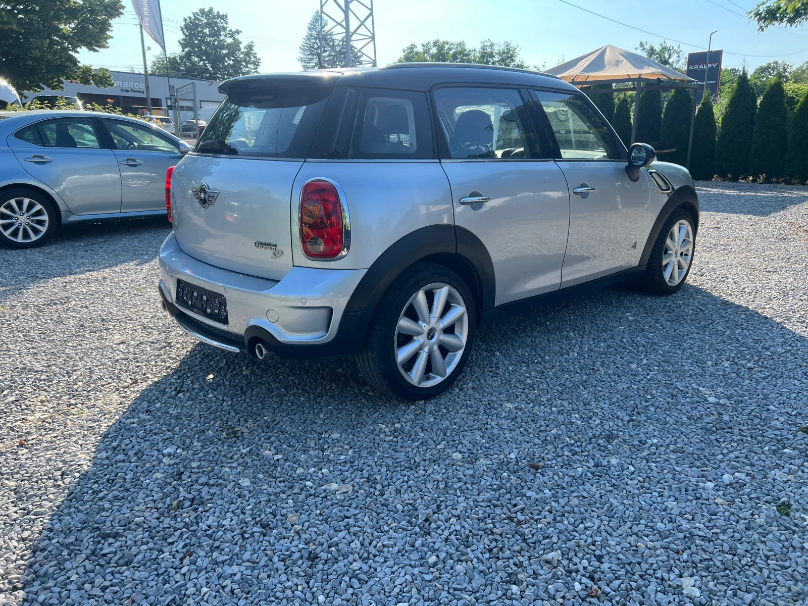 Mini Countryman 2.0D/143к.с./6ск./4x4, снимка 5 - Автомобили и джипове - 49772686