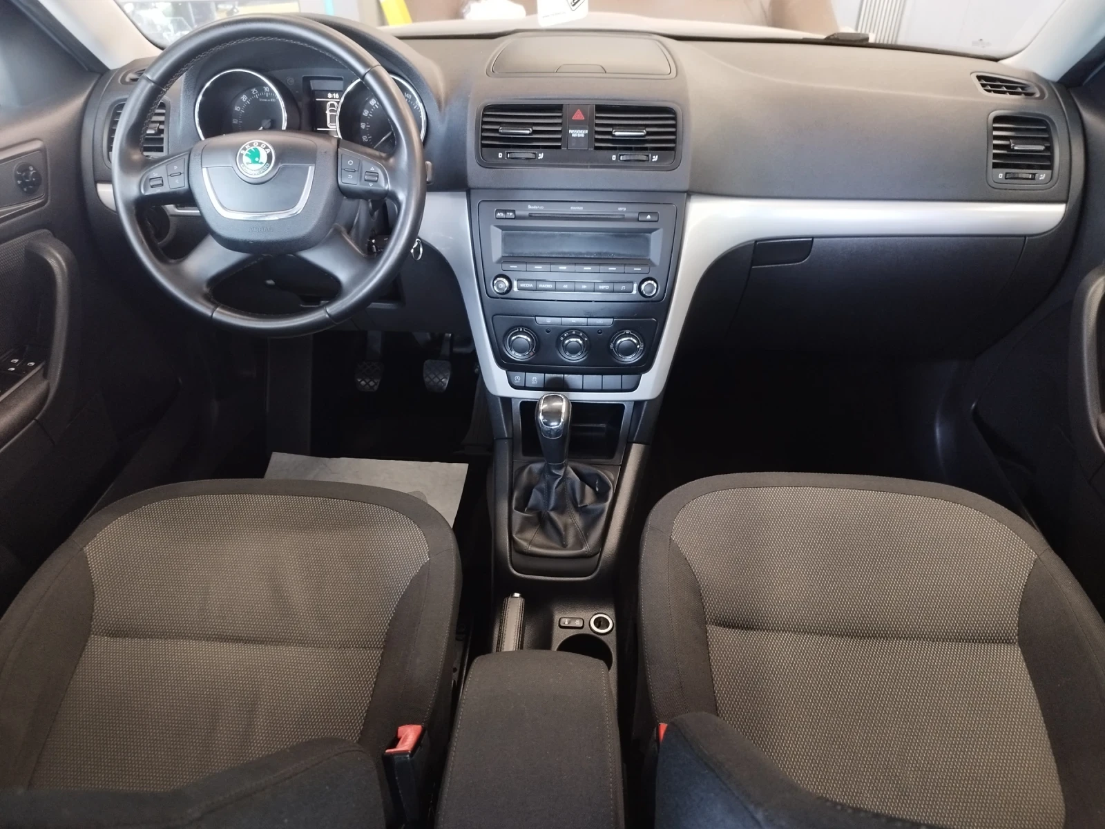 Skoda Yeti 1.6tdi 105kc  - изображение 10