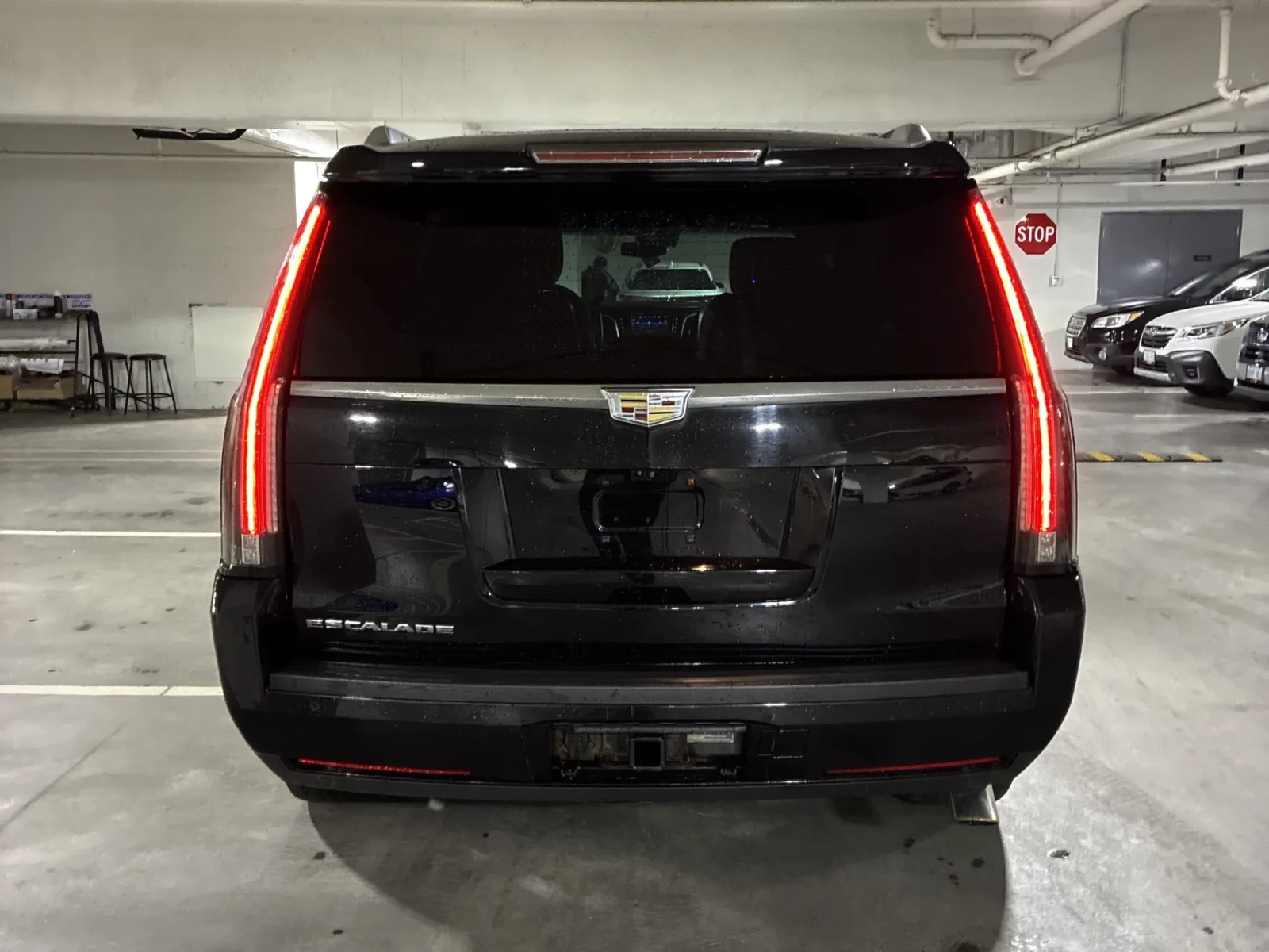Cadillac Escalade 6.2 AWD Platinum - изображение 4