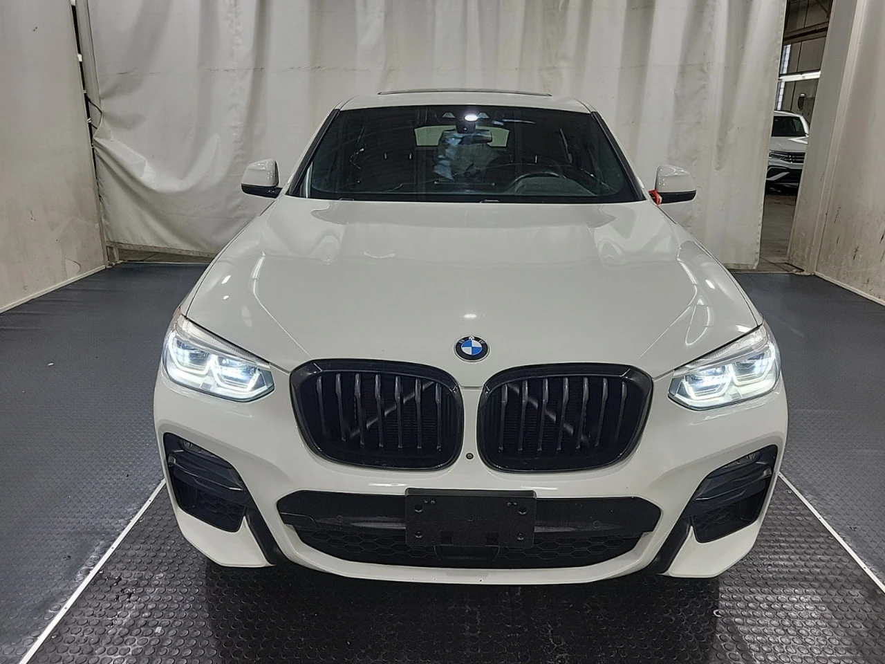 BMW X4 40i AWD * CARFAX * АвтоКредит * Цена до България*  - изображение 6