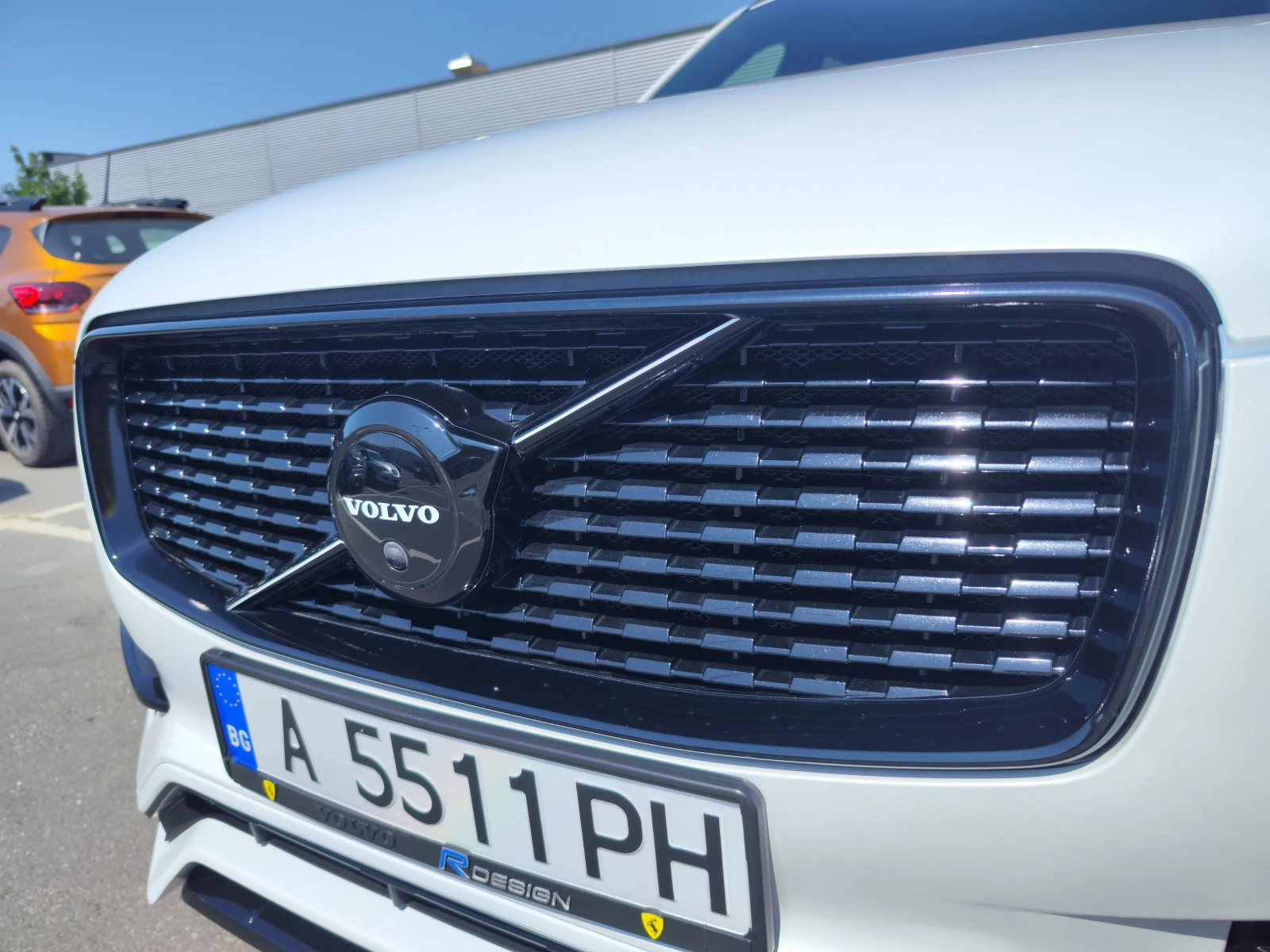 Volvo Xc90 R-DESIGN - изображение 10