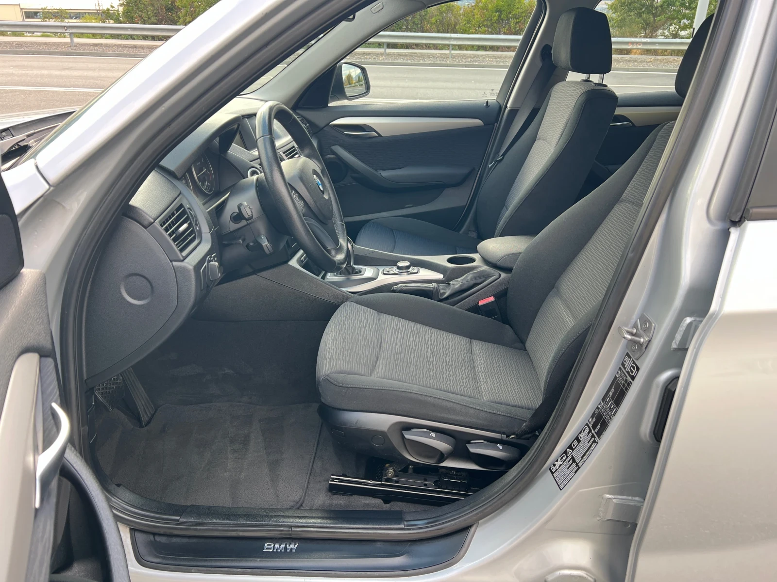 BMW X1 xDrive АВТОМАТИК 4х4 - изображение 7