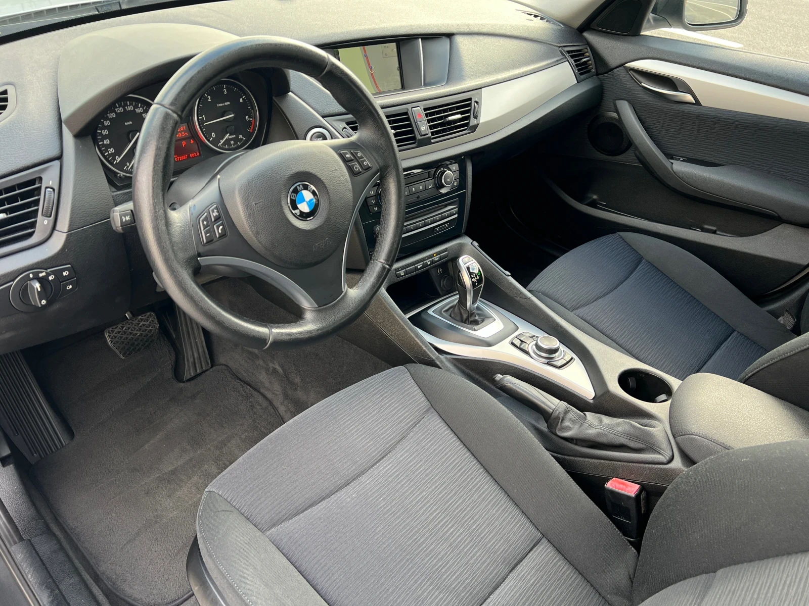 BMW X1 xDrive АВТОМАТИК 4х4 - изображение 8