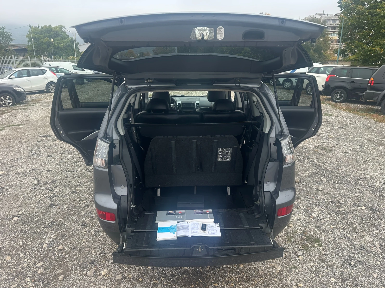 Mitsubishi Outlander 2.2DI-D 156kc NAVI 7MESTA FULLL | Mobile.bg   15