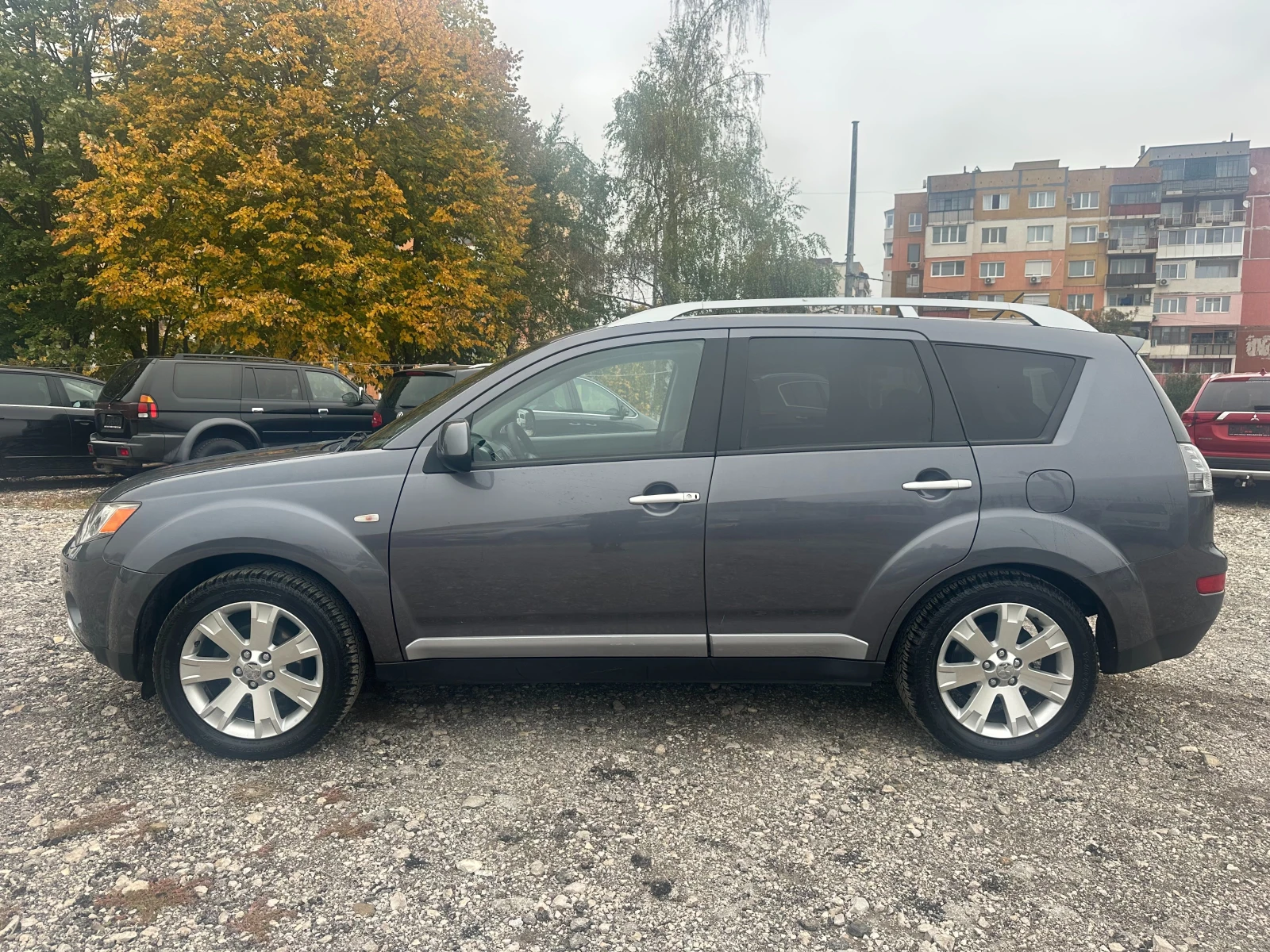 Mitsubishi Outlander 2.2DI-D 156kc NAVI 7MESTA FULLL - изображение 6