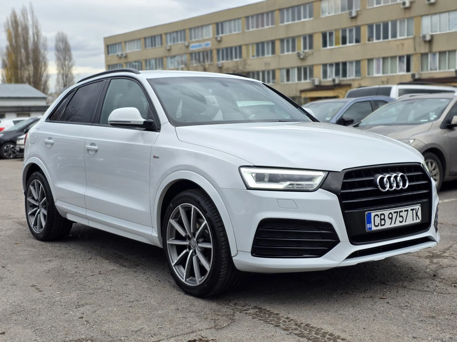 Audi Q3 184.. Quattro S-line Matrix 117997.  | Mobile.bg   3